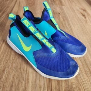 Nike Kids Vibrant Blue and Neon Green Sneakers